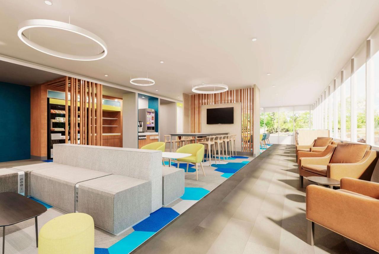 Microtel Inn & Suites By Wyndham Winchester Bagian luar foto