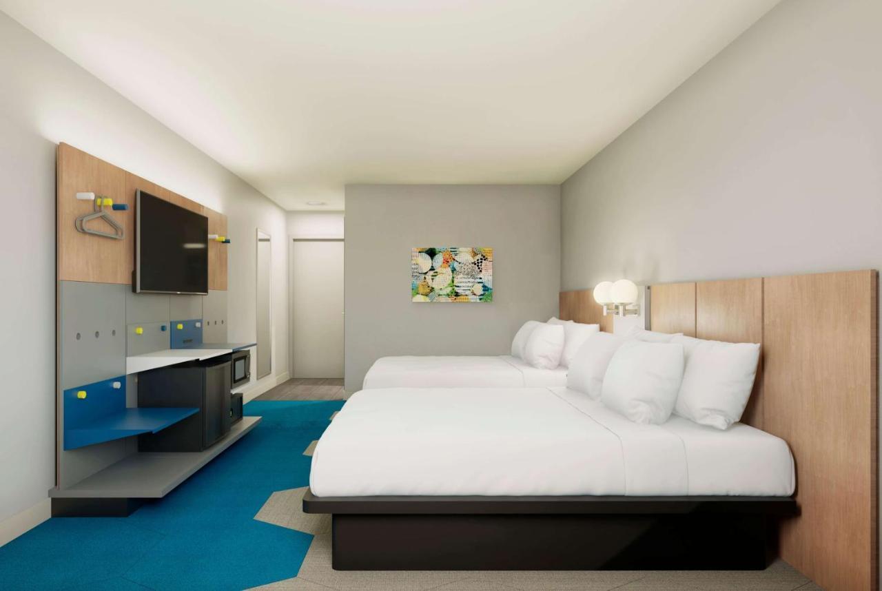 Microtel Inn & Suites By Wyndham Winchester Bagian luar foto
